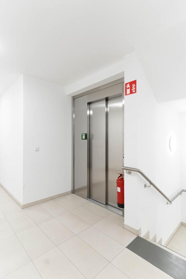 Luxurious Apartment With Big Balcony Near City Center Viyana Dış mekan fotoğraf